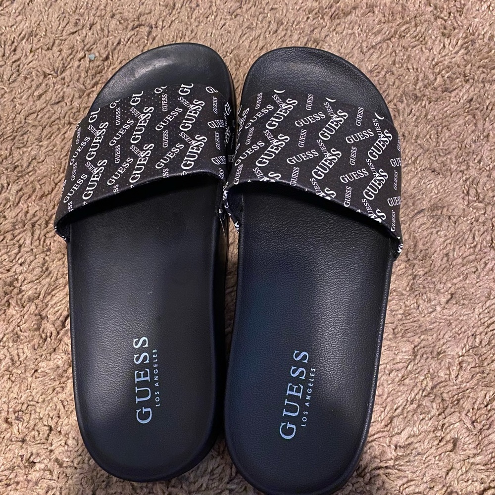 Guess slides